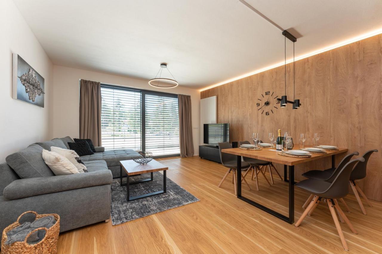 Apartman Molo Lipno Lipno nad Vltavou Zewnętrze zdjęcie